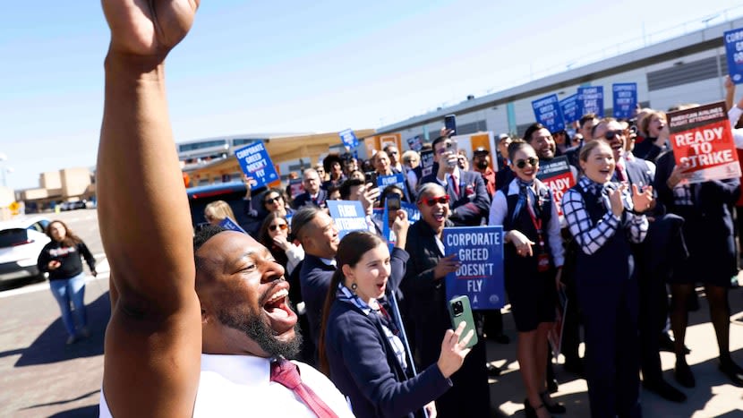 American Airlines flight attendants ratify new deal adding $4.2 billion to current contract