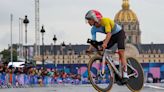 Oro para Evenepoel pese a la lluvia y el “recorrido de mierda”