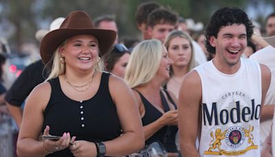 Kenny Chesney brought the good stuff to Phoenix a day after canceling