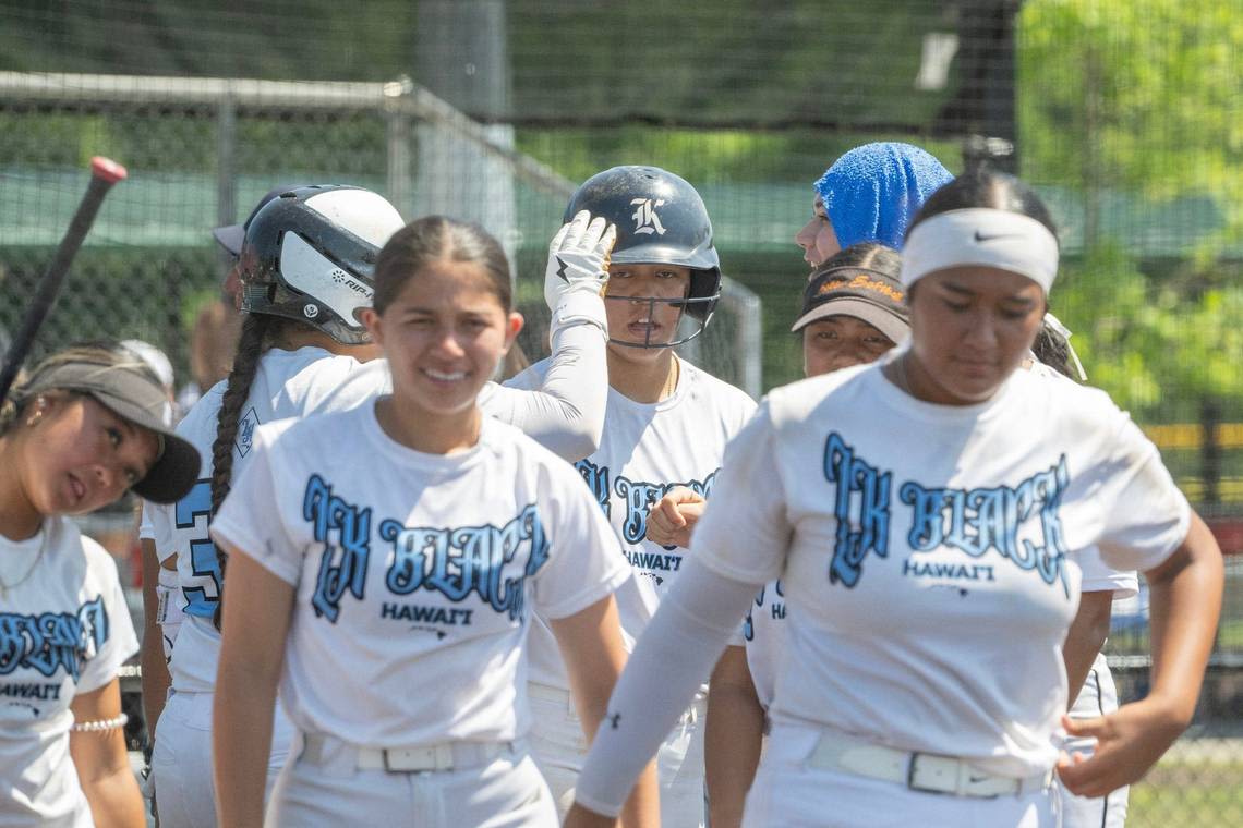 Hawaiian softball team showcased power, community at Top Gun Invitational in KC