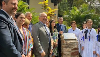 Celebran en Paraguay 100 años de escuela en honor al prócer uruguayo José Gervasio Artigas