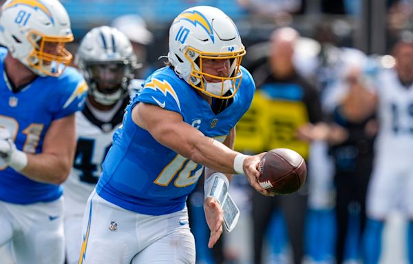 Chargers News: Latest Justin Herbert Injury Update a Concern for Chargers