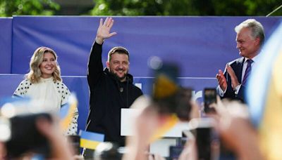烏克蘭最新民調 澤倫斯基支持度跌破60％大關