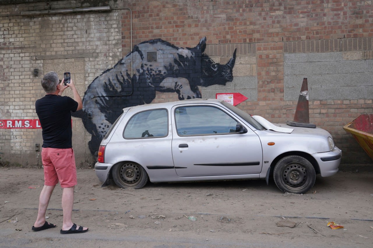 Banksy London Zoo mural offers clue to why wild animals have been appearing all over city