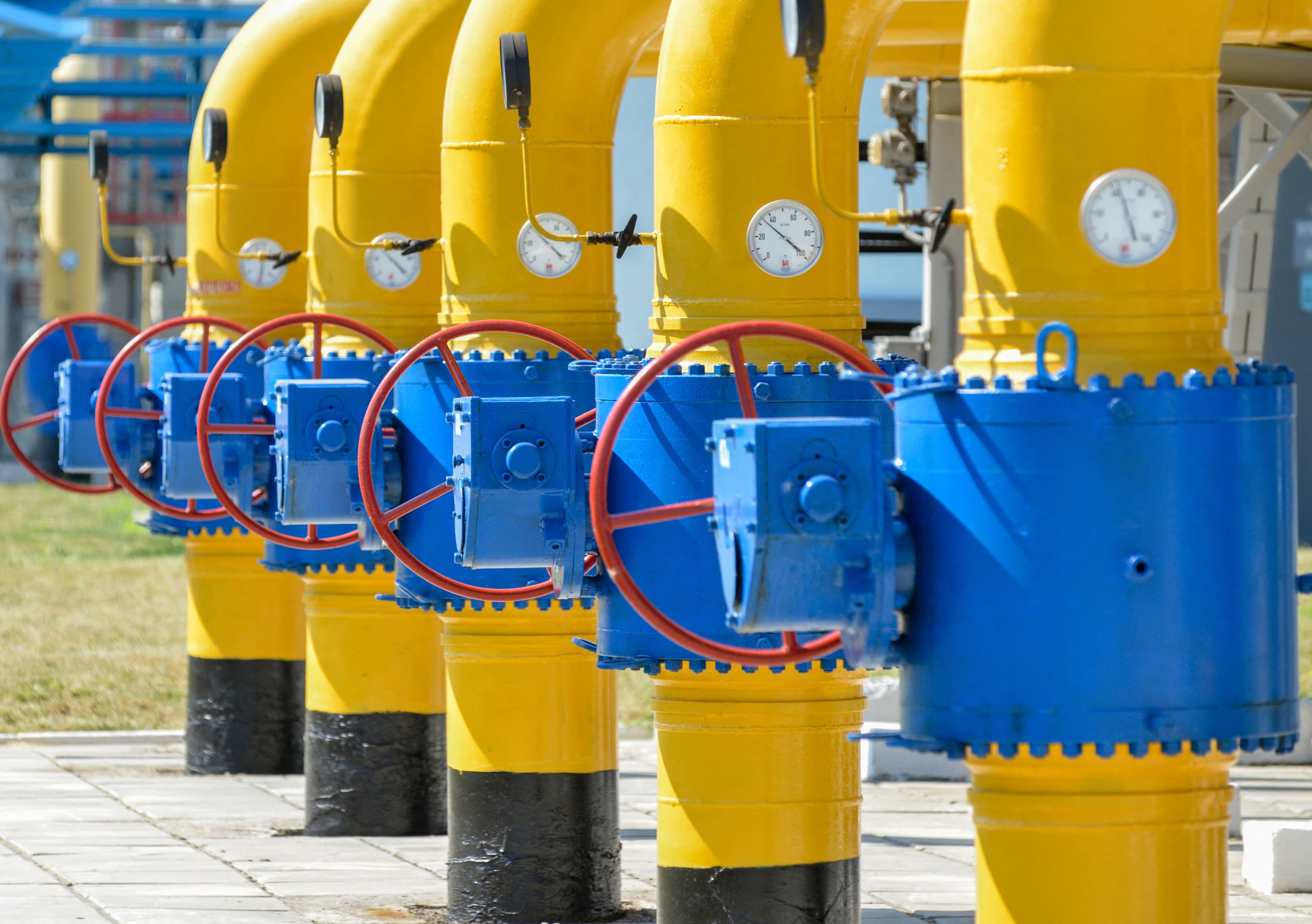 Russia economy facing $6.5B yearly loss after Ukraine blocks gas transit