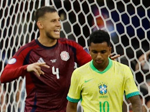 Juan Pablo Vargas, rival de Colombia en Copa América, ya quiere jugar con Falcao: “Es de primera clase”