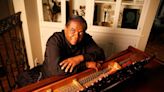 Songwriter-producer Lamont Dozier, force behind the scenes at Motown, dies at 81