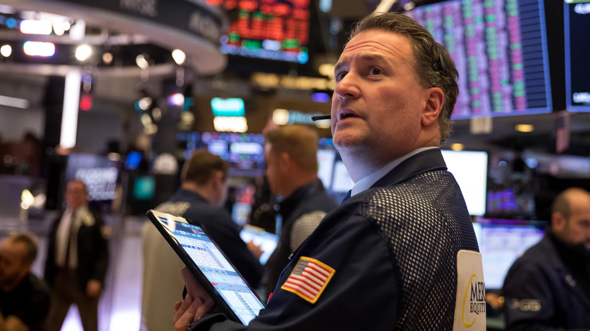 Stock Market Today: Stocks eye record run into early July 4 close