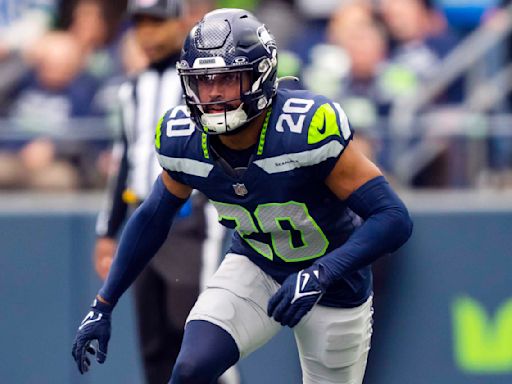 Seahawks and safety Julian Love reach agreement on 3-year extension