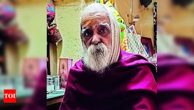 Priest who presided over Ram temple ceremony dies at 86 | Varanasi News - Times of India