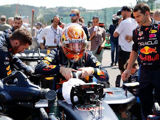 Verstappen to regroup with McLaren, Mercedes right on his tailpipe
