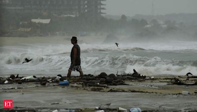 'Zombie' hurricane John comes back to life, lashing Mexico's Pacific coast