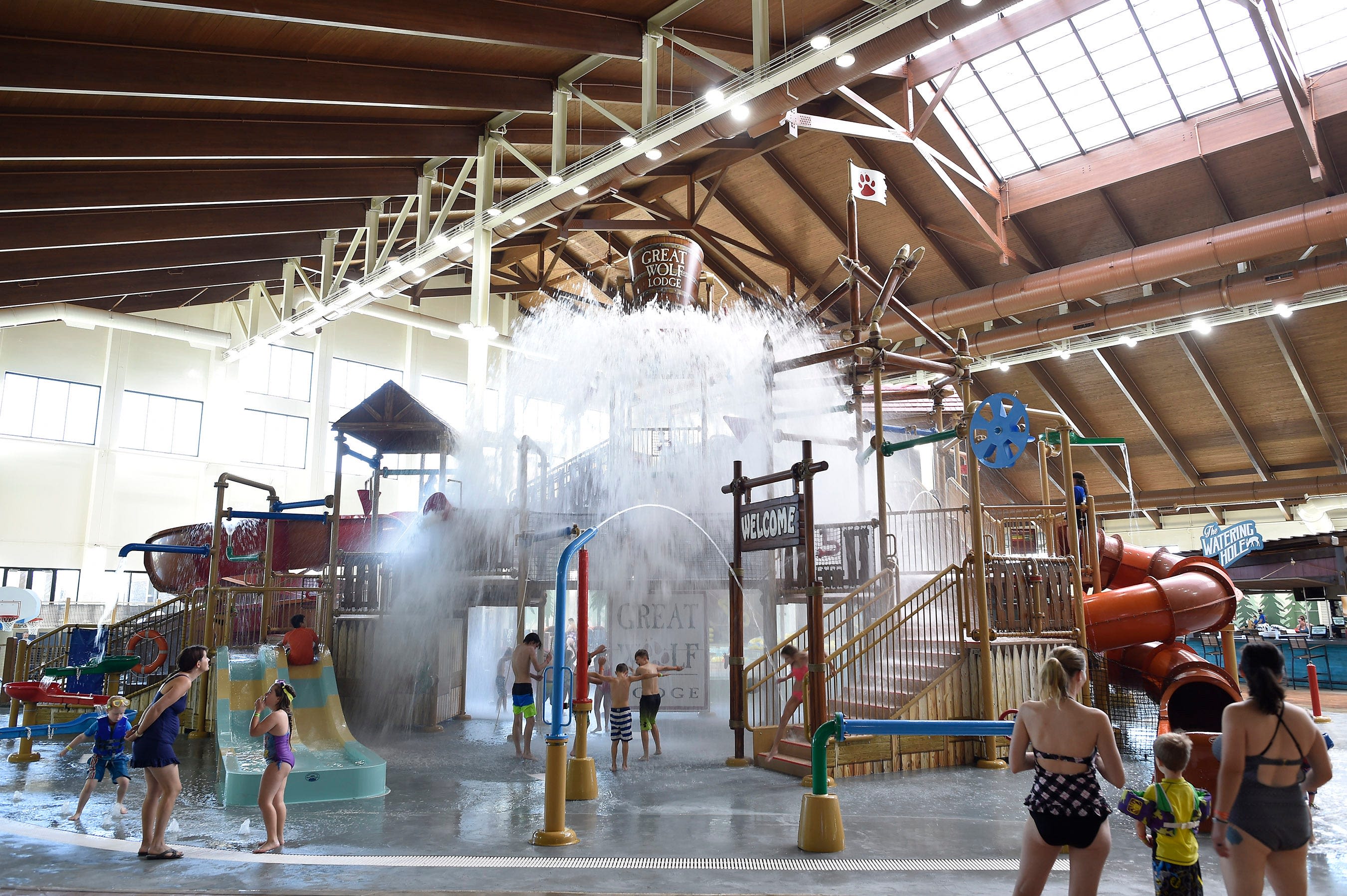 USA TODAY 10Best: Great Wolf Lodge named top 10 indoor water parks. Find one near Delaware