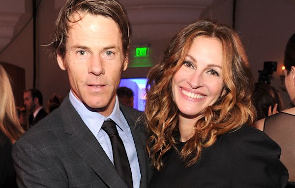 Julia Roberts’ Pals Are Worried She’s ‘Bending Herself’ to Accommodate This Need of Her Husband’s, Insiders Claim