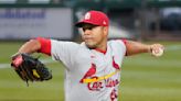 AP source: Mets, Quintana agree to $26 million, 2-year deal