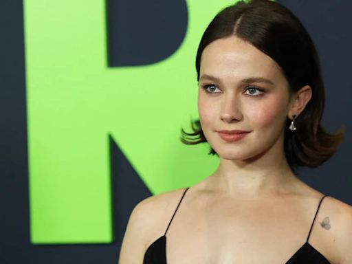 Knives Out 3: Cailee Spaeny considera que Rian Johnson es una “especie rara” de cineasta