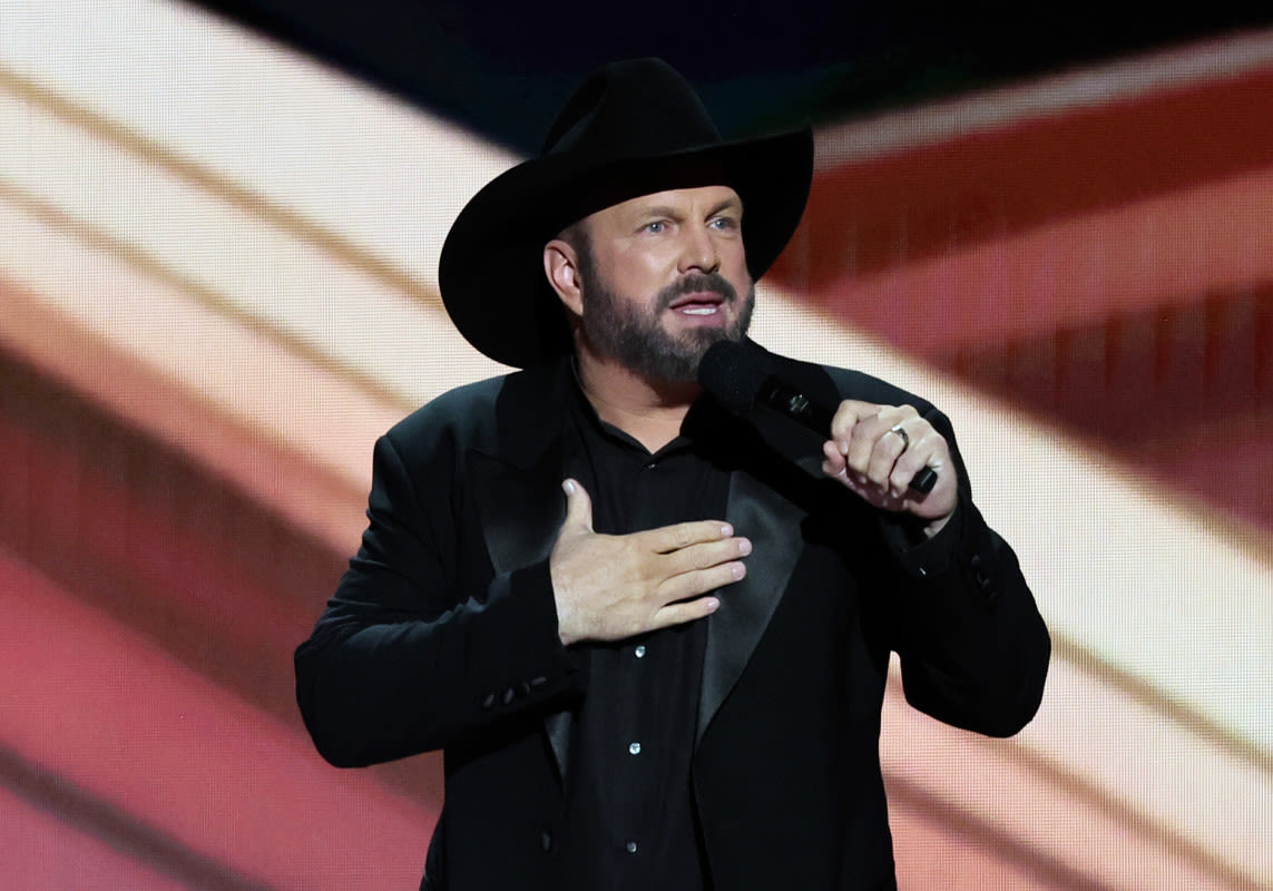 Garth Brooks Identifies His ‘Favorite’ Olympics Performance