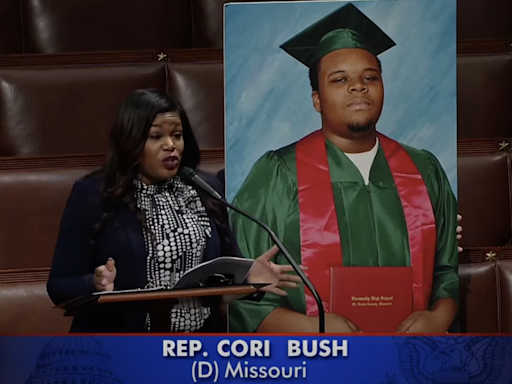 Cori Bush accused of 'grifting' for introducing Mike Brown Bill: 'She knows she's lying'