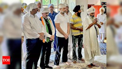 Rahul Gandhi visits Gurdwara Qila Baba Bedi Sahib in Himachal Pradesh's Una | India News - Times of India