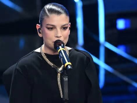 Emma Marrone annuncia il nuovo singolo Femme Fatale in uscita il 3 maggio