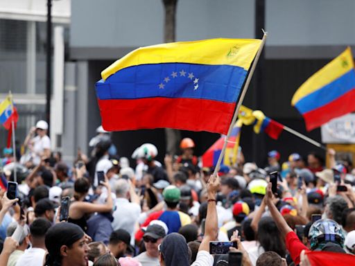 Oposición y chavismo se movilizan en una jornada de máxima tensión en Venezuela