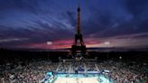 U.S. tops Canada 2-0 in Olympic beach volleyball - National | Globalnews.ca