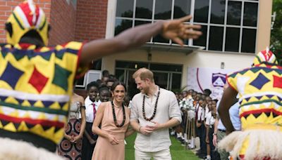 Mixing games and education, Prince Harry and Meghan arrive in Nigeria to promote mental health