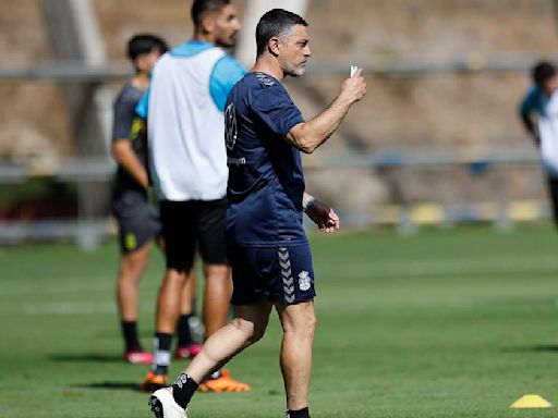 Pimienta: "Si Las Palmas consigue la permanencia, será por méritos propios"