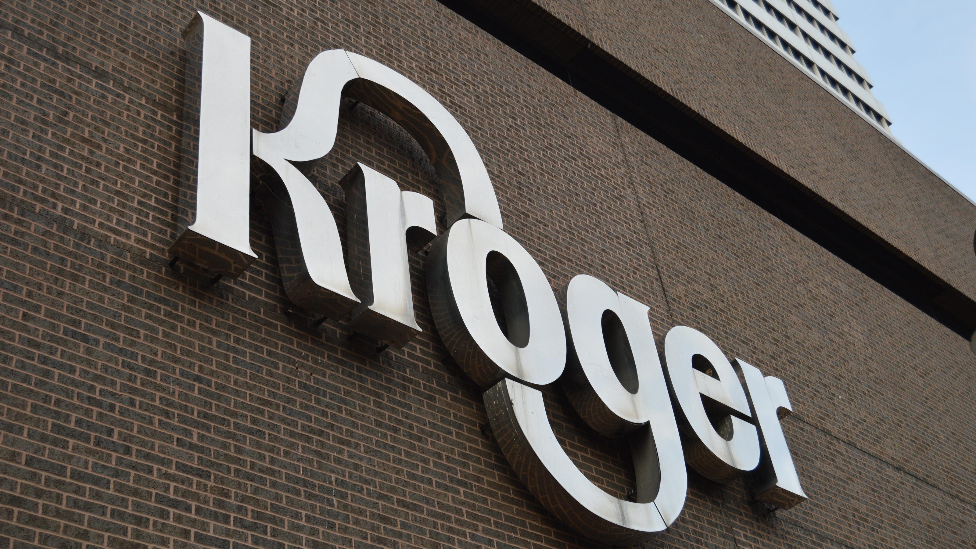 Kroger, Albertson's may sell 28 Texas stores if merger is approved. See list.