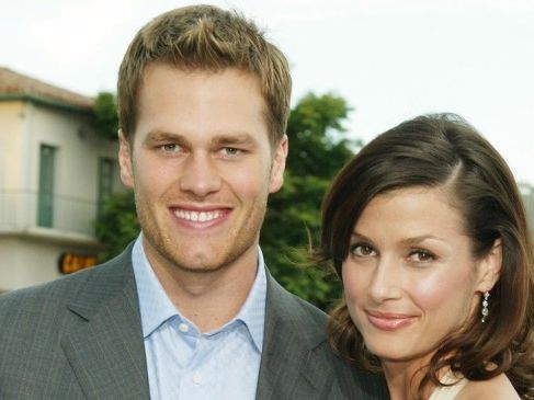 Why Did Tom Brady & Bridget Moynahan Break Up? She Was Pregnant At The Time