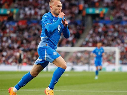 0-1. Inglaterra se deprime antes de la Eurocopa tras caer ante Islandia