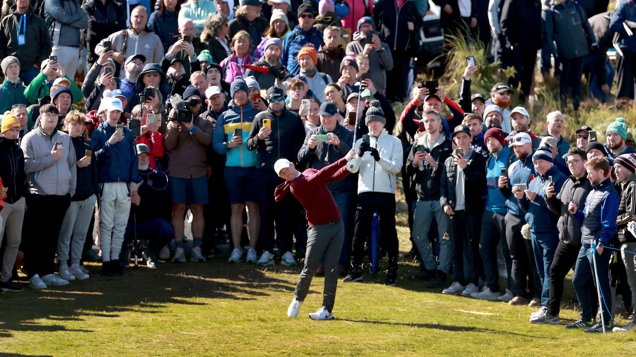 Rory McIlroy birdies last 3 holes and is 2 shots off the lead at his home Irish Open