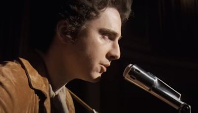 Timothée Chalamet canta em primeiro trailer da biografia de Bob Dylan