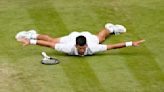 Wimbledon: memorable remontada de Novak Djokovic ante Jannik Sinner y el espectacular punto que competirá entre los mejores del año