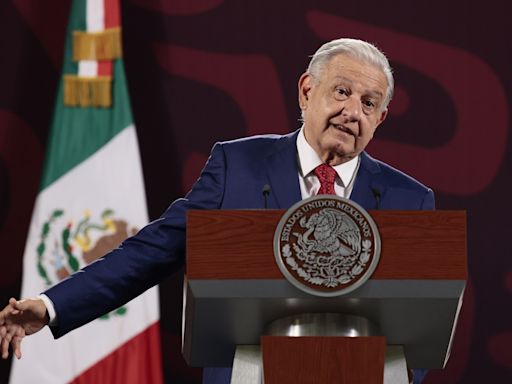 López Obrador ofrece una "entrevista pública" al periodista que lo relacionó con el narco