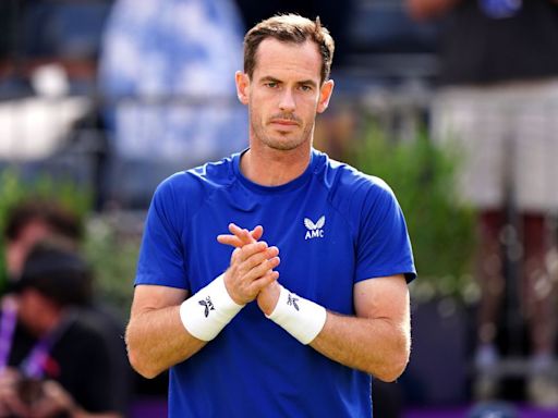 Murray to make Wimbledon decision on Monday