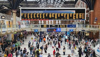 Rush hour disruption at London station over fire alert and fallen tree