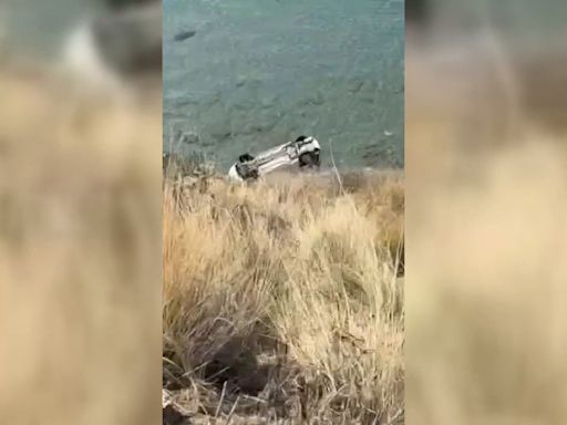 VÍDEO: Un submarinista salva a un conductor que había caído con su coche al agua tras un accidente