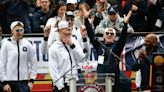 Dan Hurley celebrates UConn title at parade, looks ahead to 'three-peat'