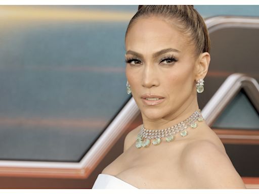 Jennifer Lopez Photos in 'Revenge Crop' Make Waves Amid Divorce Drama