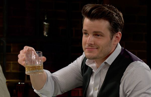 The Young and the Restless spoilers: Summer stops Kyle from going to Paris, but Kyle strikes back with a low blow?