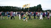 Murray fans queue for days to see what could be tennis star’s last Wimbledon