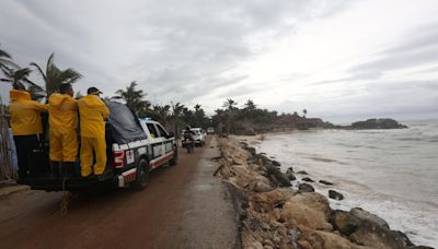 Cuba, Bahamas y el sureste de EE.UU. están en alerta por una posible depresión tropical