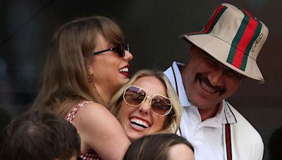 Taylor Swift and Brittany Mahomes Shut Down Friendship Rift Rumors with Warm Embrace at US Open