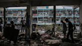 Al menos 35 muertos en un ataque israelí en una escuela de la ONU en el centro de Gaza