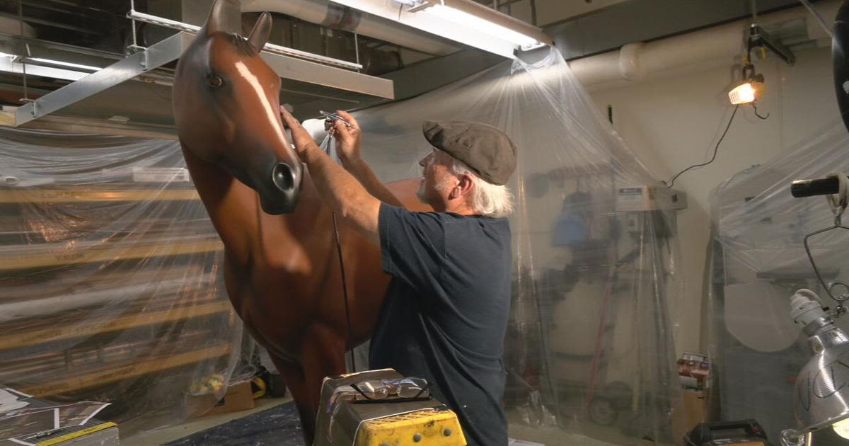 Kentucky Derby Museum's Winner's Circle horse transformed into Derby winner Mystik Dan