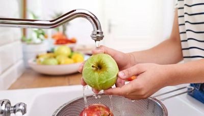 Así es como se deben lavar las manzanas para evitar infecciones, según Harvard