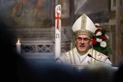 Cardinal says church shouldn't expect 'miracle' of peace in Holy Land