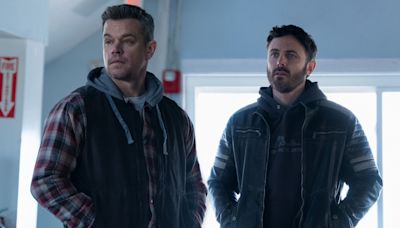 The Instigators Review: Matt Damon And Casey Affleck s Breezy Heist Comedy Leaves You Wanting More - SlashFilm