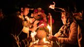 With flowers, altars and candles, Mexicans are honoring deceased relatives on the Day of the Dead